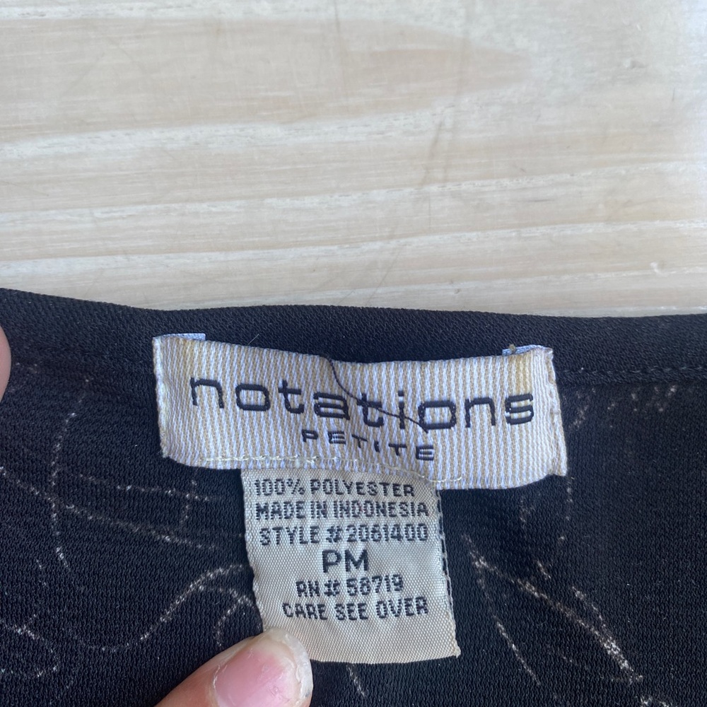 Notations Printed Ruffle Edge Long Sleeve - Picture 3 of 5
